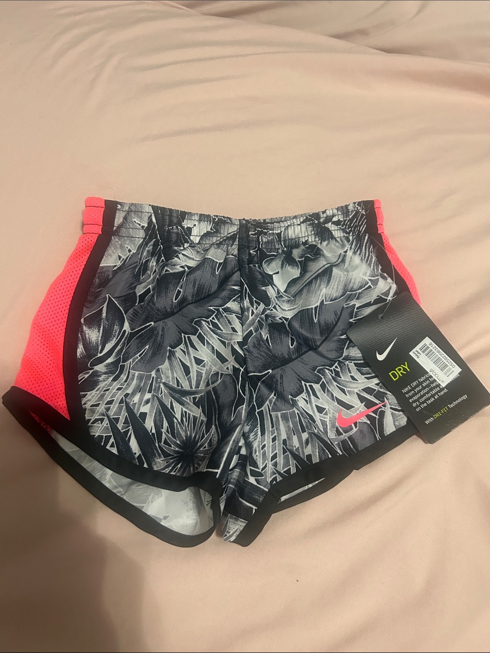 Nike Black & Hot Pink Tropical Leaf Girls Athletic Skort